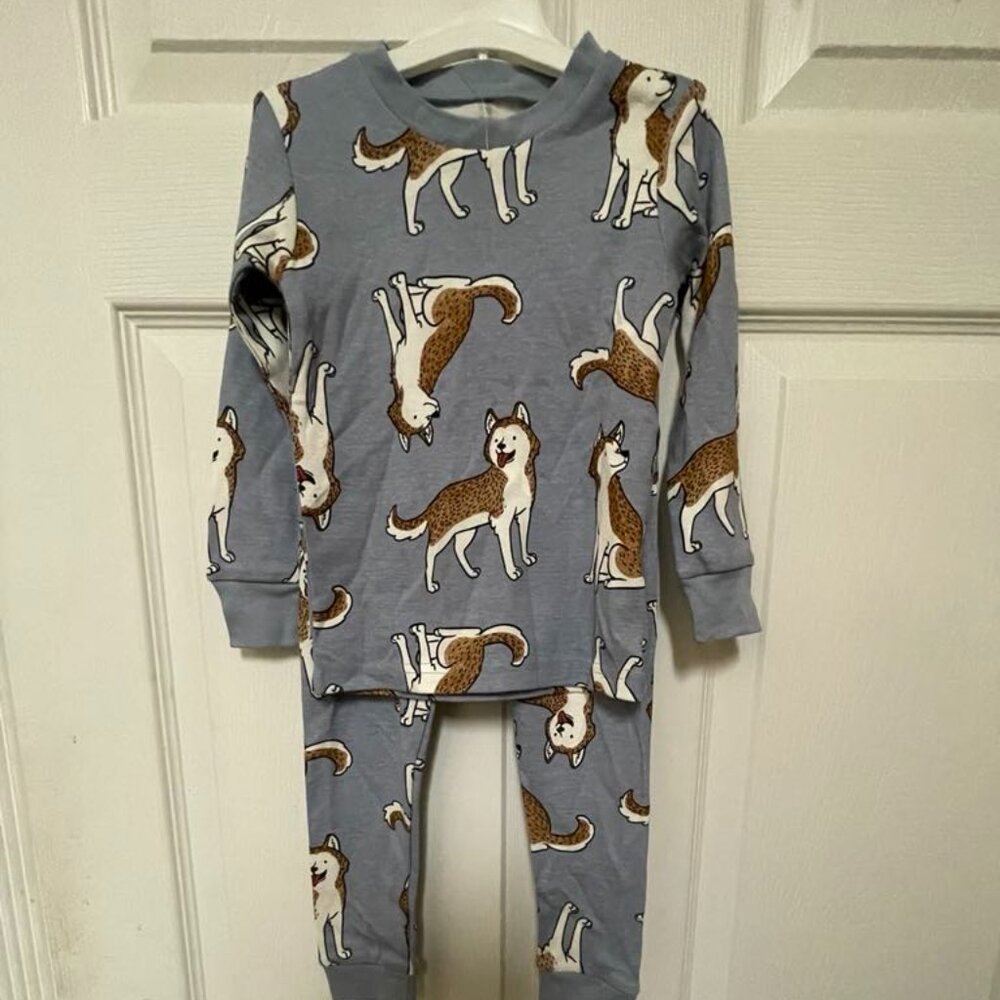 Brand New with Tags Carter's Just One You 4 Piece Pajama Set, 2t.